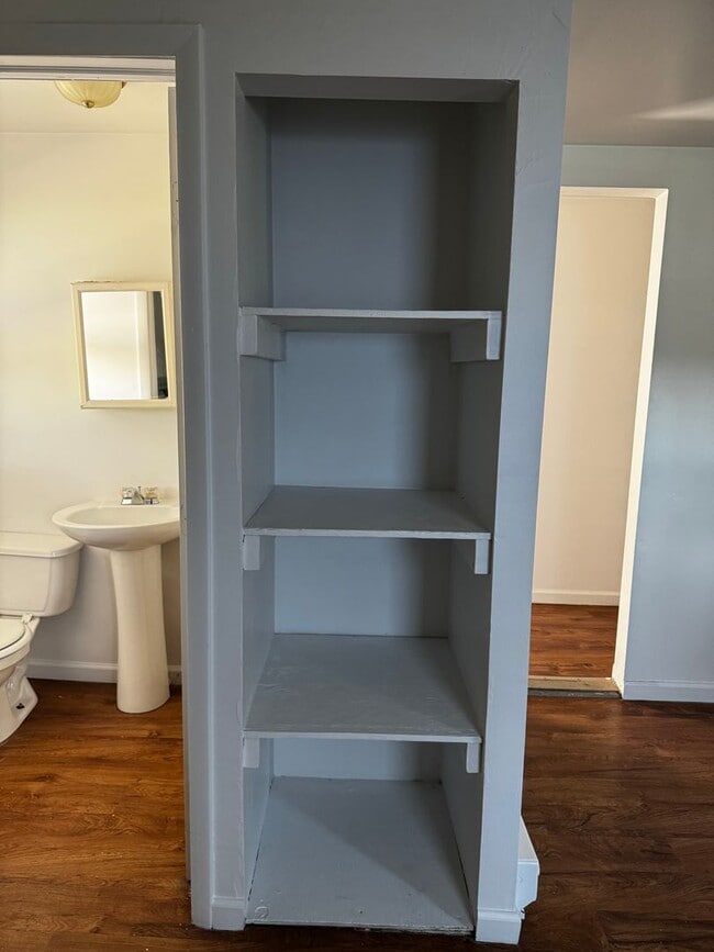 Photo - 2438 Mifflin St Unidad 2