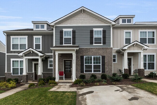 Photo - 2517 Drumwright Wy