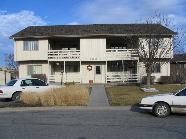 Photo - Cherry Hills Apartments