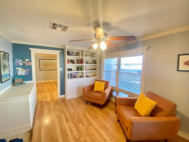 Photo - 1311 Milam Dr