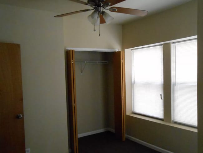 Photo - 7851 S Bennett Ave