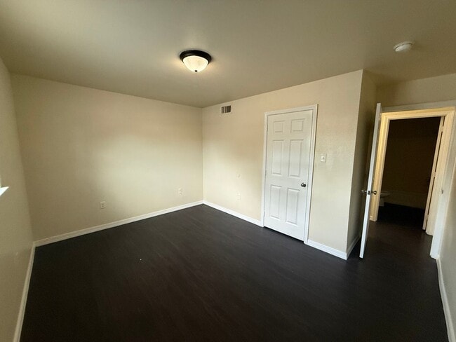 Photo - 1336 Jade Ave Unit 1336-B