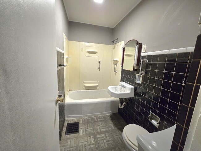 Photo - 435 S 18th St Casa