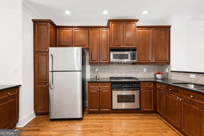 Photo - 5490 Glenridge Park NE
