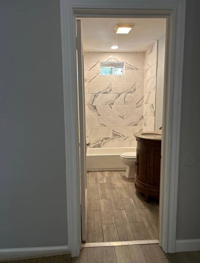 Photo - 2229 W Olmos Dr Unit 2229 W Olmos apt 1