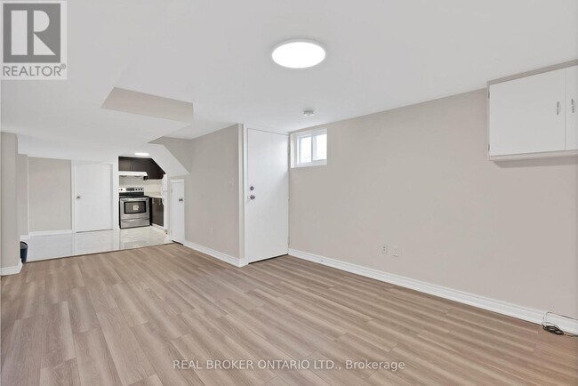 Photo - 744 Olive Ave