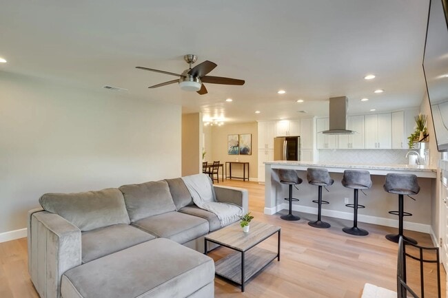 Photo - 3901 W Compton Ave