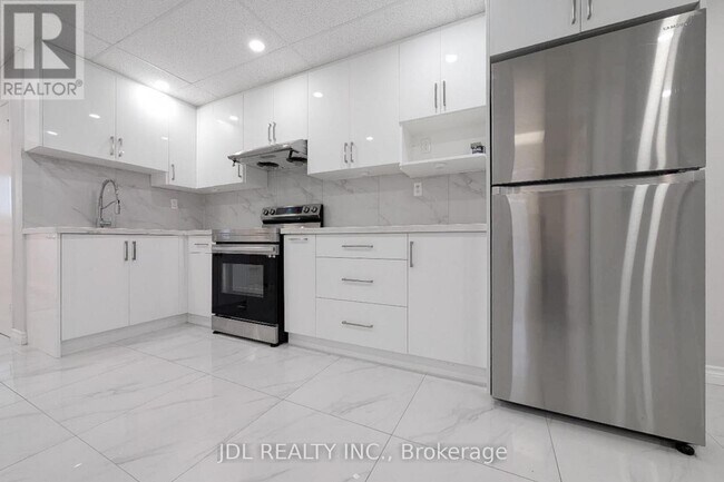 1954 Danforth Ave