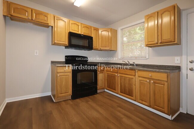 789 Gardenia Ln