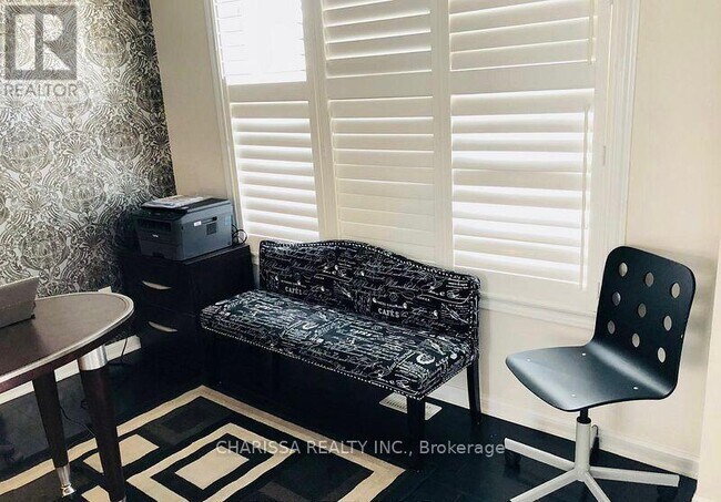 Photo - 945 Farmstead Dr