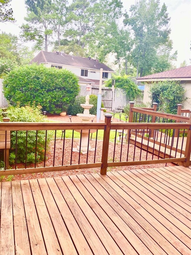 Building Photo - 4115 Woodbridge Dr