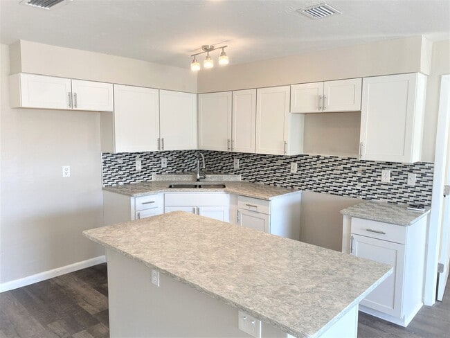 2923 Gordon St Unidad B