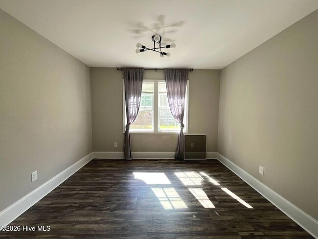 Photo - 203 S Pine St