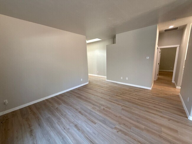 Photo - 5647 SW Windflower Dr