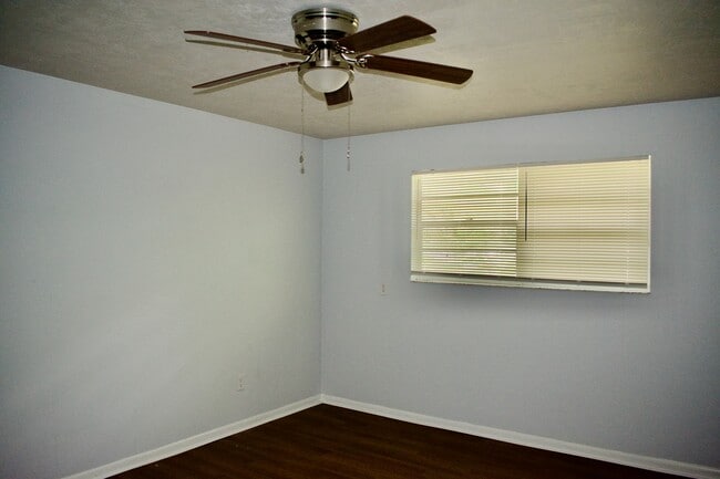 Photo - 2351 SW 32nd Pl Unit 1