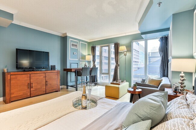 Photo - 210 Victoria St