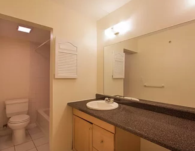 ¡Baño completo - Warden Place