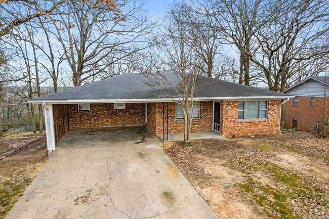 Building Photo - 5708 Alta Vista Dr Rental