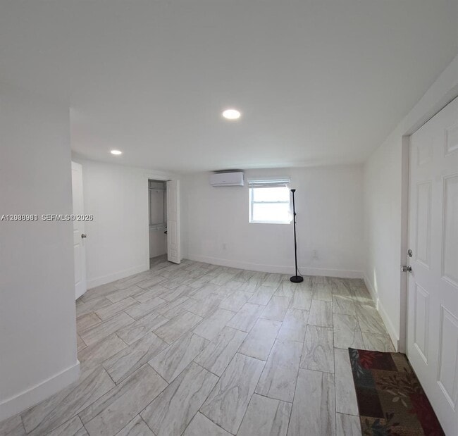 10241 Haitian Dr Unidad 1