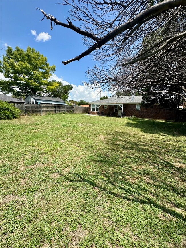 Photo - 6524 Blue Grass Dr