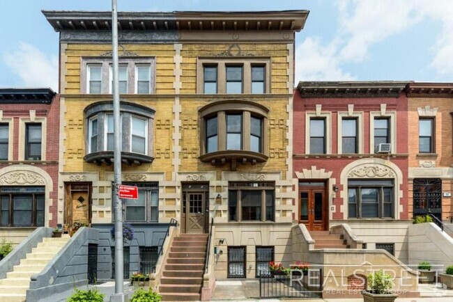 Building Photo - 2 bedroom in BROOKLYN NY 11213 Unit 3 Rental
