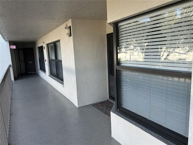 Photo - 1316 Pasadena Ave S Unit 202