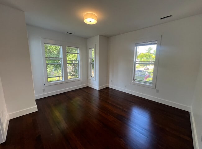 Photo - 10 Stark St Unit 10-2