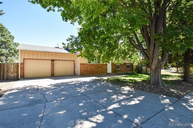 Photo - 4925 Hackamore Dr N