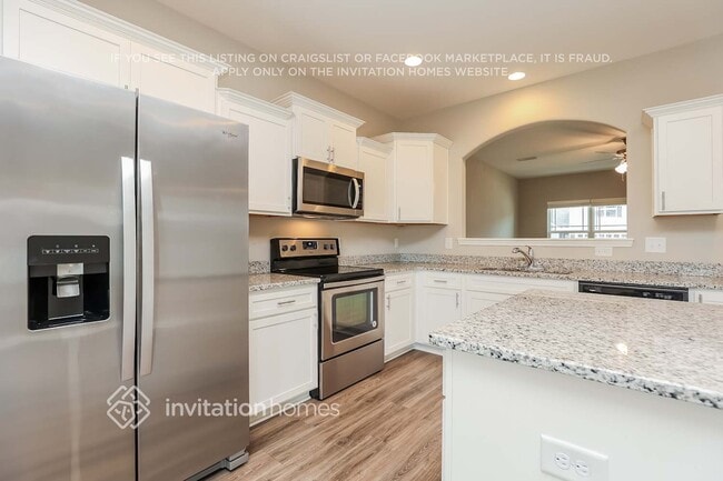 Photo - 124 E Coker Way