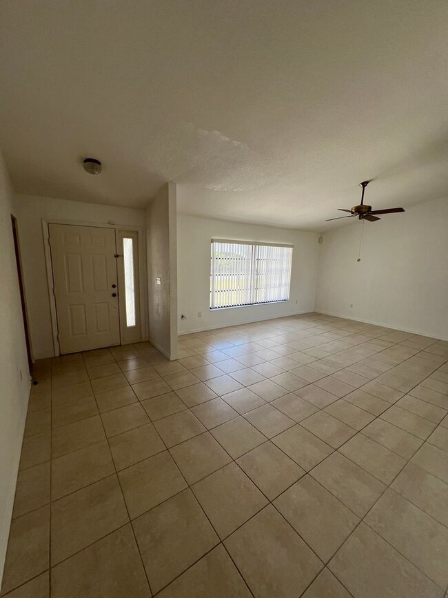 Photo - Located in the heart of Port Charlotte