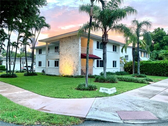 Photo - 3912 Ponce de Leon Blvd Unit 1FL