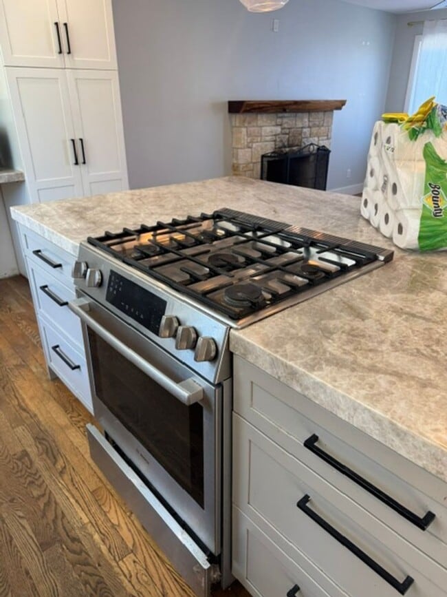 Photo - Great Three Bedroom One and 1/2 bath house in Seaside