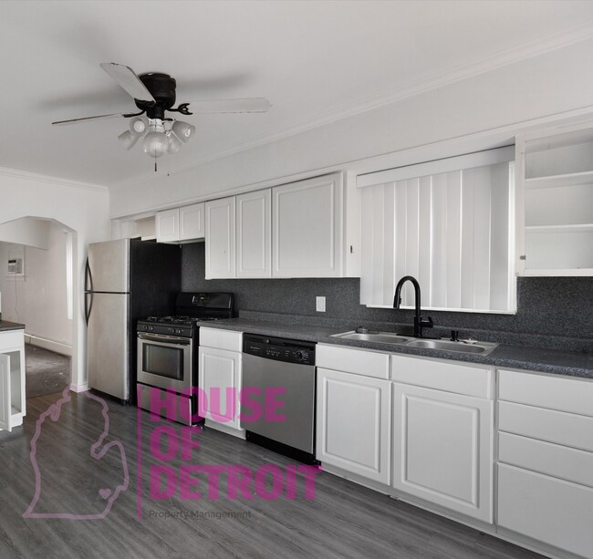 Photo - 2 BEDROOM | 1 BATH | FREE PRE SCREEN