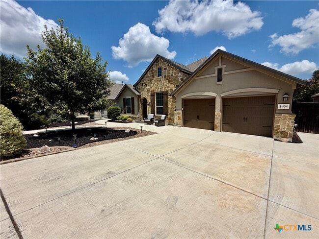 Photo - 1404 Pioneer Dr