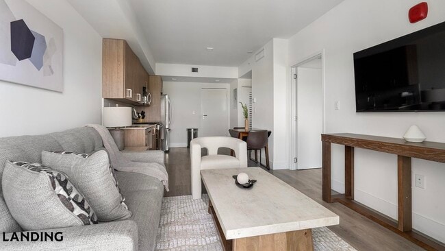 Photo - 1025 E 25th St Unit 616