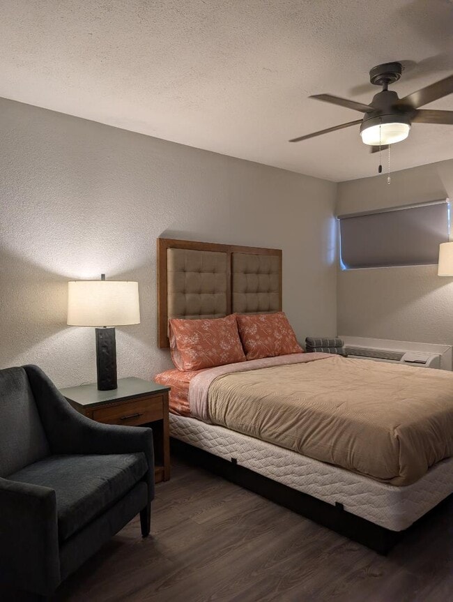 Photo - 6633 Studios