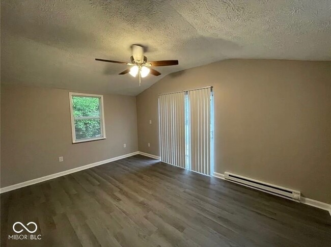 Photo - 2926 Eagledale Dr