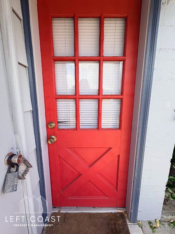 Photo - 339 SW Ebb Ave
