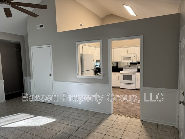 Photo - 1739 River Front Dr