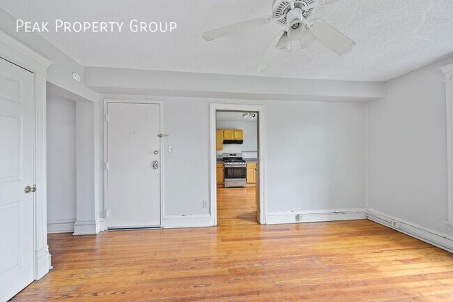 Photo - 329 W McMillan St Unit 4