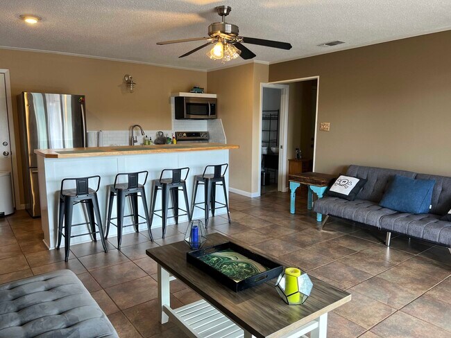 Photo - 2510 Circle Dr