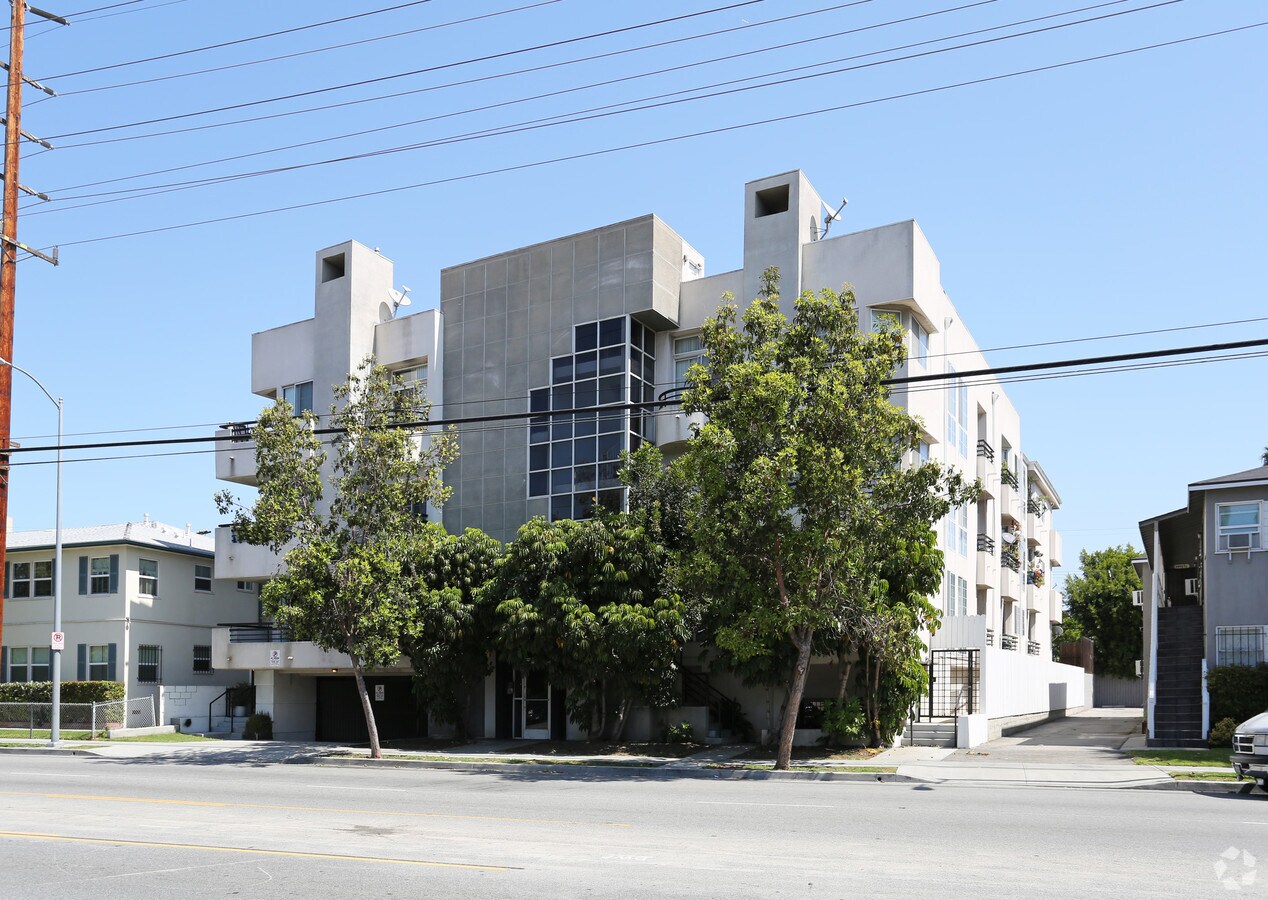 Photo - 4320 S Centinela Avenue