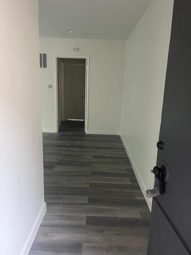 Photo - 118 E Palmer Ave