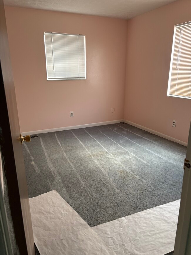 Bedroom - 1619 38th St NW Apartments Unit 1619