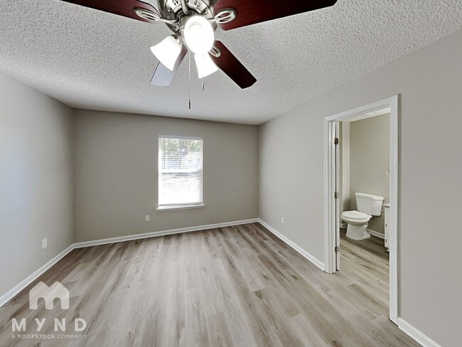 Photo - 6549 Arancio Dr W