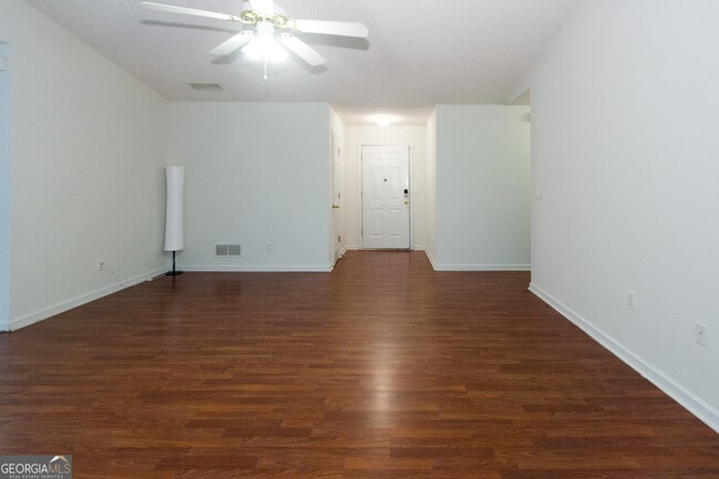 Photo - 2804 James Henry Dr