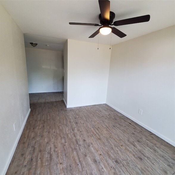 Photo - 4205 Metropolitan Ave Unit 202