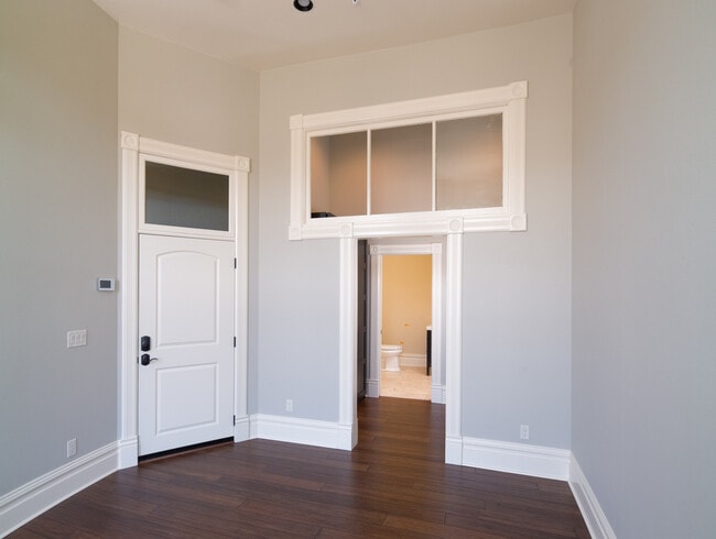 Photo - *The Kleinberg Building* Unit 201