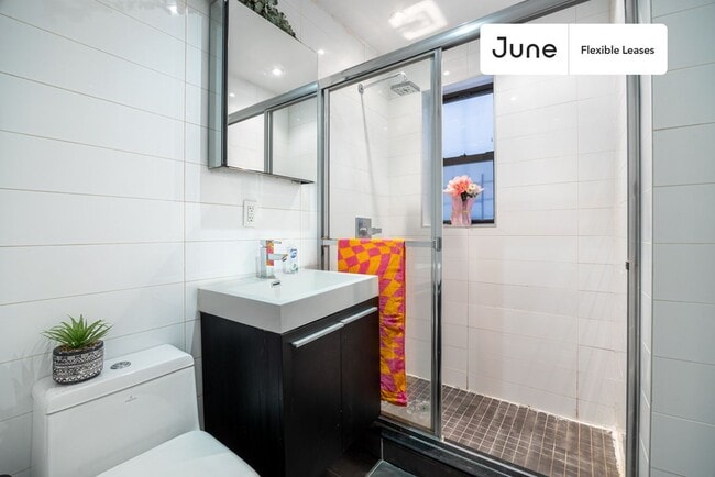 Photo - Modern ROOM at The Atlantic House Unit 2