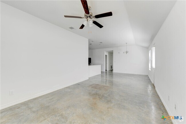 Building Photo - 6113 Amelia Earhart Blvd Rental